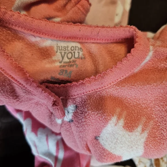 Lot Of 28 Baby Girl Clothing Carters Gerber Onesie Shirt Set 3 Month Button Zip - Picture 8 of 8